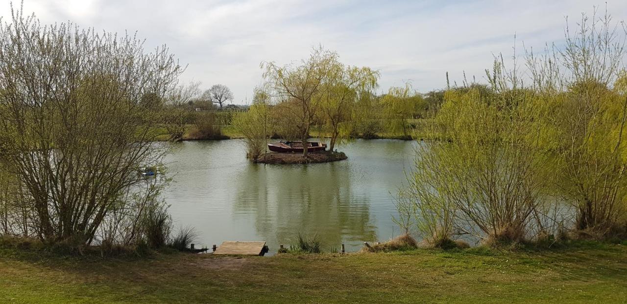Pigeon Cottage Bed & Breakfast North Somercotes Екстер'єр фото